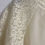 Vanity Fair 𝅺 negligee of cream nylon w/ lace neckline Short Sleeve Robe Vintage Photo 5