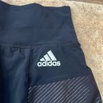Adidas  golf skort new with tags size xs Photo 2