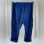 Chico's  Size 2.5 & 14 Crop Cargo Pants Blue Stretch Pockets Athleisure Gorpcore Photo 2