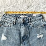 PacSun New  Women’s distressed Light Blue Mom Jeans size 24 Photo 6
