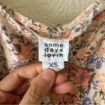 Somedays Lovin STRETCH CROPPED FLORAL CAMISOLE BUTTON CROP TOP Photo 4