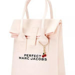 Marc Jacobs NIB  Perfect Lunch Tote with Charm Photo 0