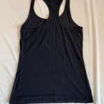 GapFit Breathe Tank Top Photo 1