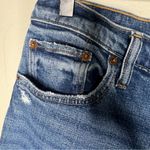 Abercrombie & Fitch The Mom High Rise Ripped Distressed Denim Medium Wash Size 8 Photo 4