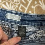 Soundgirl  Embroidered Sequins Rhinestone Denim Shorts Women’s Juniors SZ 15 Photo 5