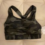 Athleta Workout Top Dark camo new Photo 2