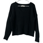 Abercrombie & Fitch Abercrombie & Fitch Sweater Womens Polyester Size Medium Round Neck Preppy City Photo 0