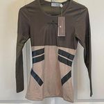 Stella McCartney NWT x Adidas Techfit Tee - Women Size S - Taupe/Brown/Black Photo 0