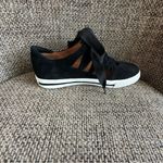 L'amour Des Pieds Kanav Suede Cut Out Sneakers Size 6.5M EUC Black Photo 4