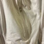 Lululemon  breathable jacket white with asymmetrical zip collar to left size 6 Photo 4
