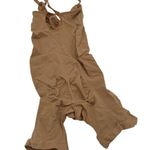 SKIMS  Seamless Sculpting Mid Thigh Bodysuit NWOT Size Medium Photo 3