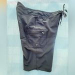 Patagonia  WOMENS black size 6  Board Shorts Photo 5