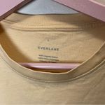 Everlane box cut tee in essential organic cotton buttery yellow XS Photo 4
