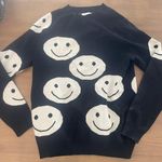 Smiley Sweater Black Photo 0