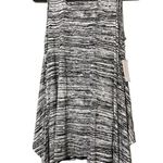 NY&C women’s size medium tank shark bite hem split sides black and white design Photo 11