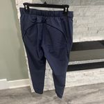 on cloud On Running Active Pants Photo 4