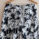 INC International Concepts Cropped Pants Women's 12 Zip‎ Pockets Palm Tropical Black Photo 3