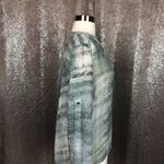 Jennifer Lopez  snake print blouse‎ Photo 4