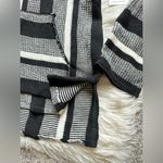 Forever 21 F21 sweater knit hoodie Photo 2