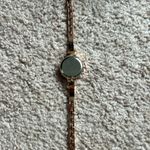 Jeu‎ women’s vintage cream/rose gold bracelet watch one size measurements shown Photo 3