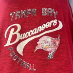 Majestic Tampa Bay Bucs Graphic Distressed Hoodie women sz XL Photo 3