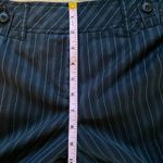 Loft Ann Taylor ‘Ann’ Striped Navy Size 8P Crop Cuffed Pants Photo 11