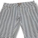 Romeo + Juliet Couture Jeans Size 27 29"W x 28.5"L Women's Skinny Jeans Stretch Photo 2