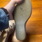 Clarks  Cushion Collection Women's Tan Sandals Photo 4