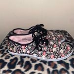 dark coquette vintage style whimsical fairycore floral canvas sneakers Black Size 9 Photo 2