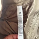 Lululemon  Dance Studio High-Rise Short 3.5" Sheer Oak Size 6 Photo 3