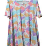 LuLaRoe  T Shirt Size Medium‎ Swing Tunic Shirt Short Sleeve Geometric Stretch Photo 0