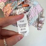 Le lis Floral Halter Top Photo 4