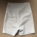 Alo Yoga 4" Vapor High-Waist Gingham Short Blue Skies XXS Photo 12