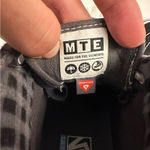 Vans  SK8-Hi MTE-1 High Top Plaid Gray/White Unisex Boot Women 7.5 - Men 9.0 Photo 1