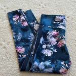 JoyLab  Floral Print High-Waisted Stripe 7/8 Leggings in Moody Mum Photo 1