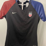 Nike  USA‎ Women's Soccer Jersey Red White Blue Football Top Large Photo 0