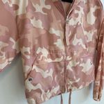 Love Tree Pink Camo Windbreaker Photo 2
