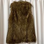 Forever 21 NWOT F21 Brown Faux Fur Sleeveless Vest Brown Faux Fur Coat Size Small Photo 4
