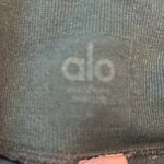 Alo Yoga radiance laser cut green seamless leggings Photo 5