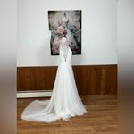 Stunning Vow’d Serendipity Deep V Tulle Mesh Wedding Gown! White Size 10 Photo 4