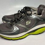 Skechers  shape ups sneakers size 9 Photo 0