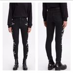 Levi's Levi’s 721 High Rise Skinny jean in black embroidered floral 24 W x 26 L Photo 1