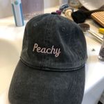 Brandy Melville PEACHY HAT:) Photo 0