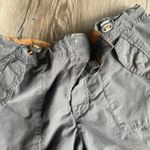 Vintage Y2k American Eagle Shorts‎ Womens 2 Grey 3" Inseam Cargo Pockets Micro Gray Size 0 Photo 3