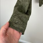 Athleta  Uptempo Long Sleeve Top Olive Green Women’s Size Medium Active Workout Photo 4