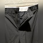 Alo Yoga NWT  Flip It Trousers in Black Size L Photo 8