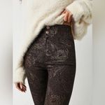 Free People Jayde Foil Printed Flare Jeans Size 25. B19 Photo 4
