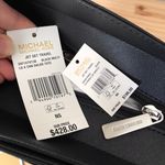 Michael Kors Set Photo 10