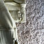 Aerie V neck crewneck sweater size large Photo 2