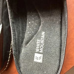 White Mountain White mountains ladies  shoe  size 6 Photo 3
